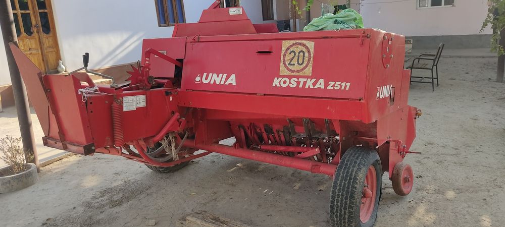 Пресс подборщик Press podborchik Unia Z 511 yaxshi holatda 2019