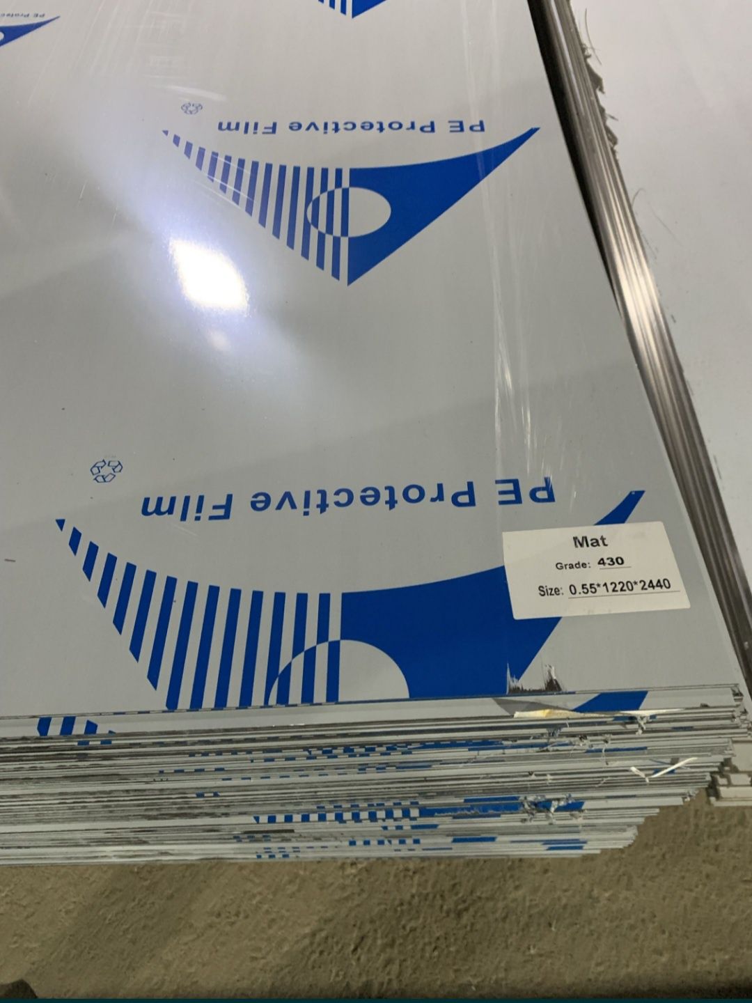 Сиз истган турдаги нержавейка лист бизда
