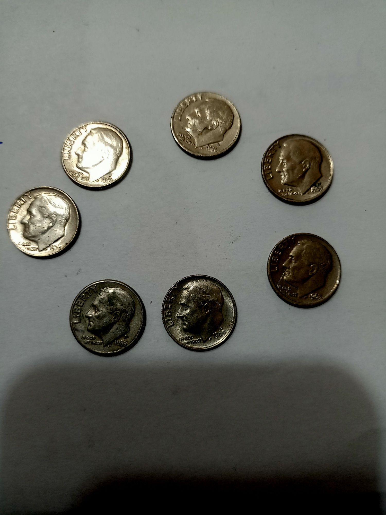 Сет 50 драхми, 9 бр. монети, сет 20 драхми - 22 бр., сет 5 лева - 1974
