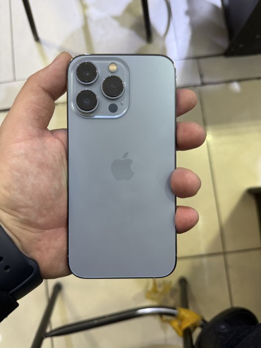 Айфон 13 про 256гб акум 84%