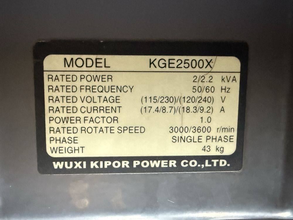 * KIPOR KGE 2500 X генератор-движок в отличном состоянии бесшумный