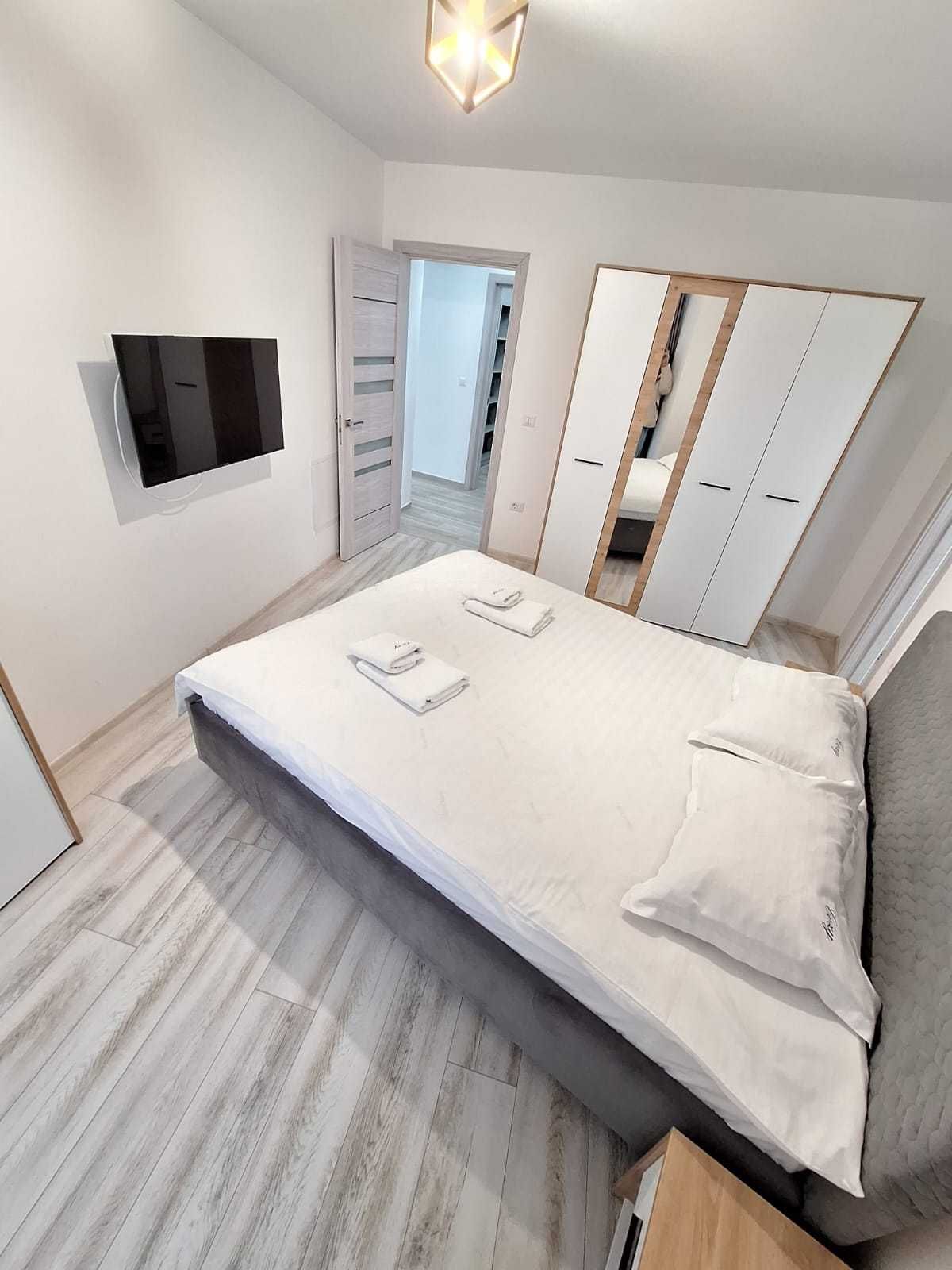 Apartamente in Regim Hotelier / Concedii / Business / 1-2-3-4 Camere