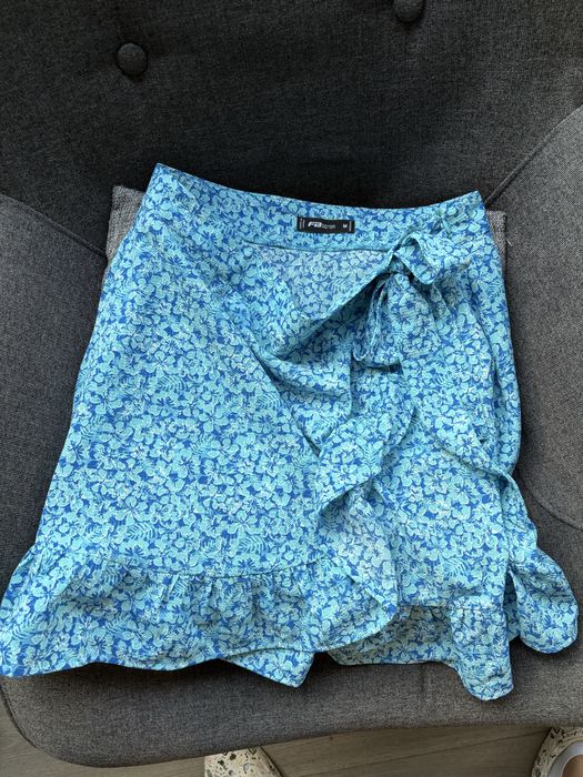 Dusta inflorata, New Yorker