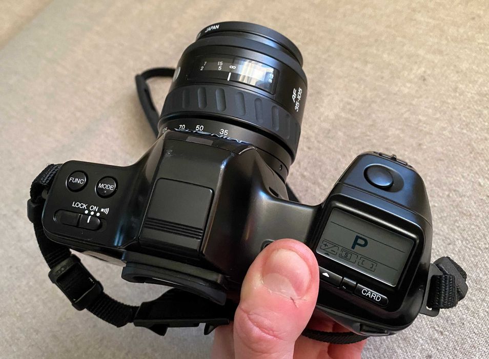 SLR Minolta Maxxum 7000i + Minolta AF 35-105mm f 3.5-4.5 - colectie