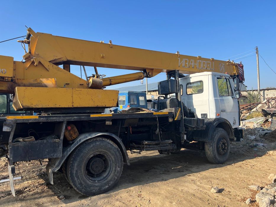 Автокран сотилади