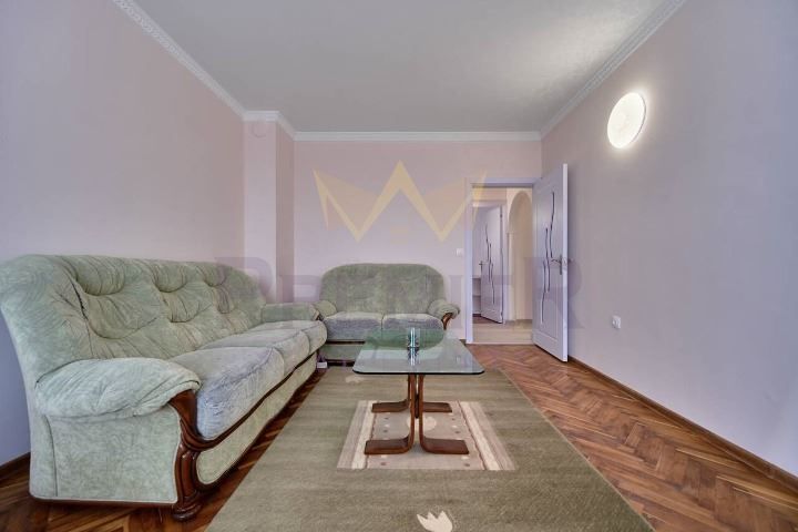 Дава се под наем Тристаен апартамент в Варна, Владислав Варненчик - 71 кв.м за 550 € - Снимка #5