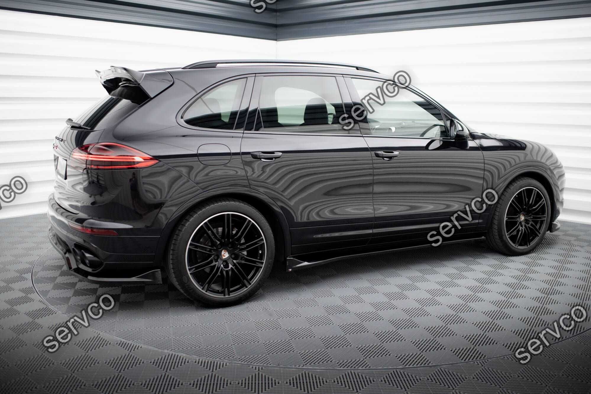 Praguri Porsche Cayenne Mk2 Facelift 2014-2018 v2 - Maxton Design