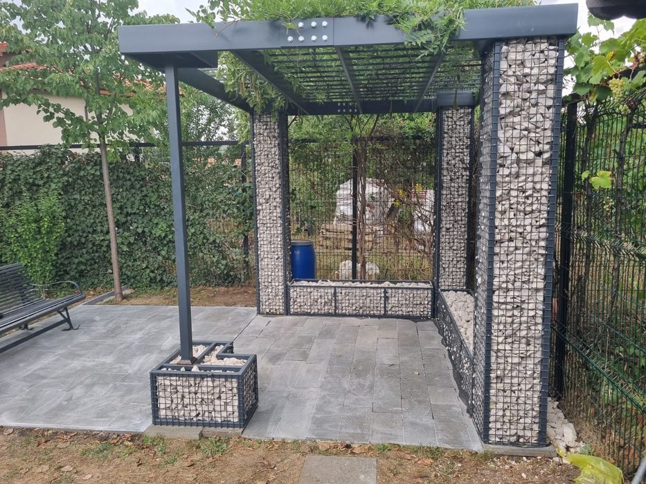 Porți, garduri, balustrade metalice