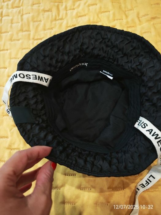 Черна капела Desigual