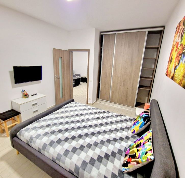 Dau în chirie apartament 2 camere-cartier West Residence