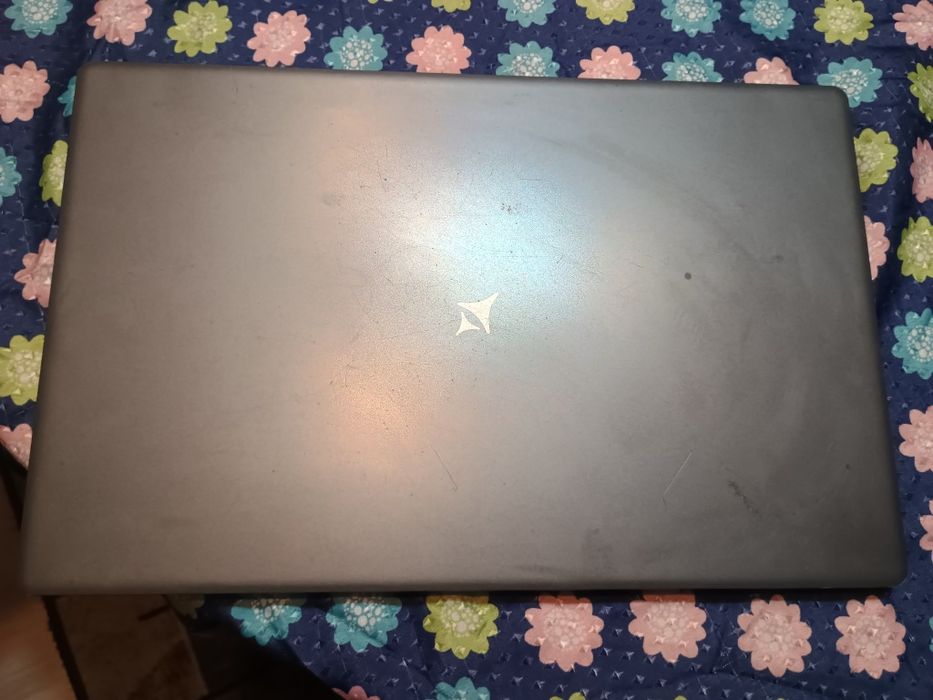 Vând laptop Allview allbook H