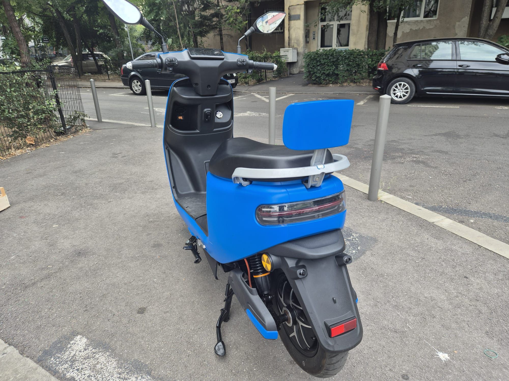 Vând Scuter electric nu fac schimburi