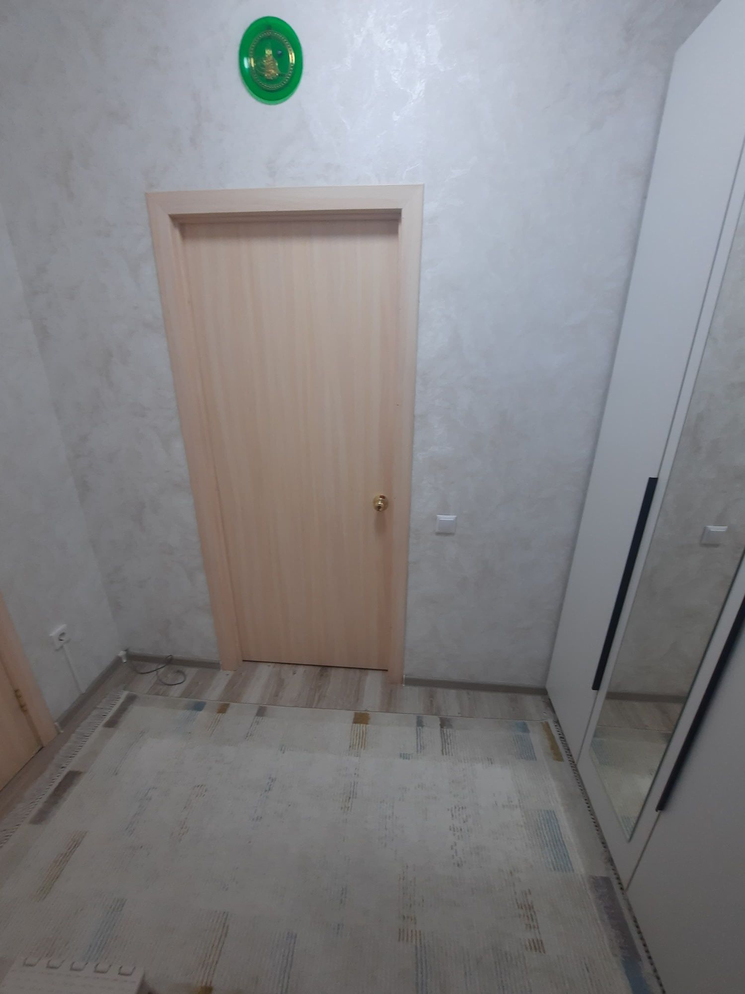 Продаю 1 комнатную квартиру в микрорайоне "Юбилейный "