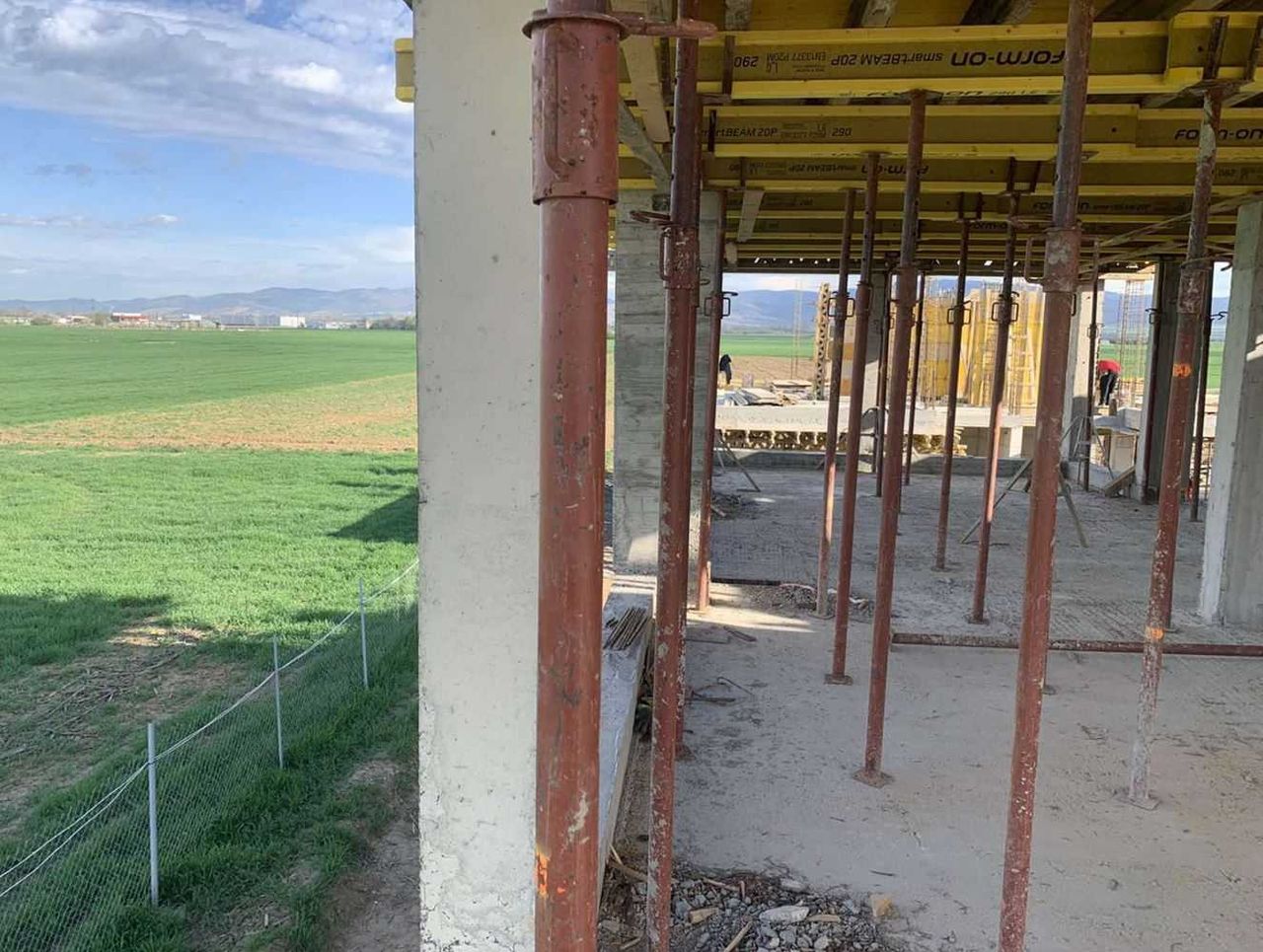 Продава се Къща в Елин Пелин - 180 кв.м за 1534 €/кв.м - Снимка #9