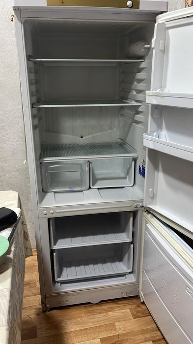 Холодильник индезит