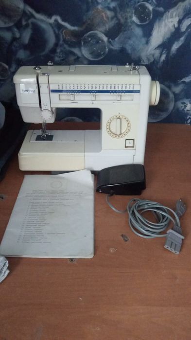 Продам швейную машину ( электр.)