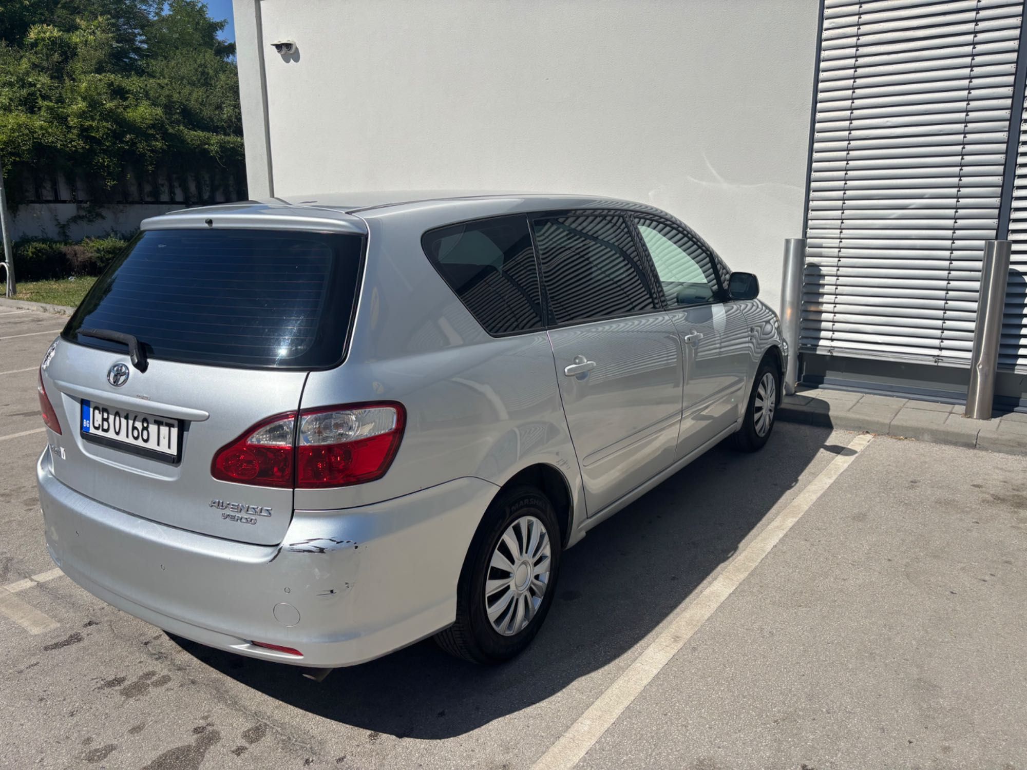 Toyota Avensis Verso