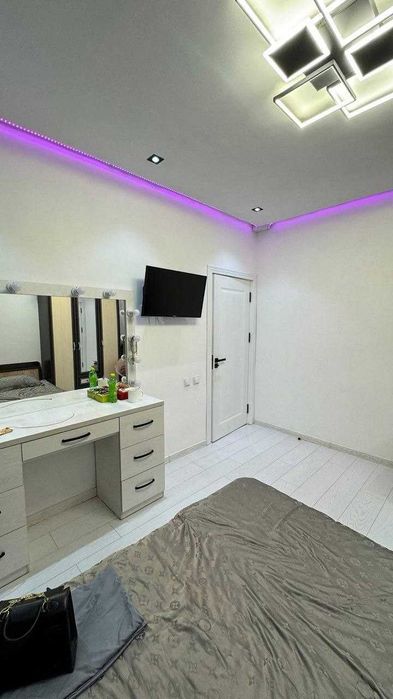 Продается Квартира Чилонзор Наккошлик Квартира Сотилади, 3*4/2/4.