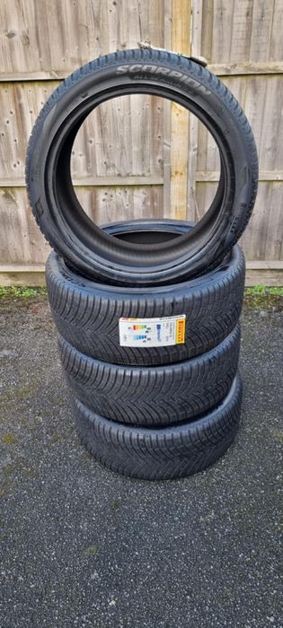 Anvelope NOI 255/40/20  Pirelli All Season