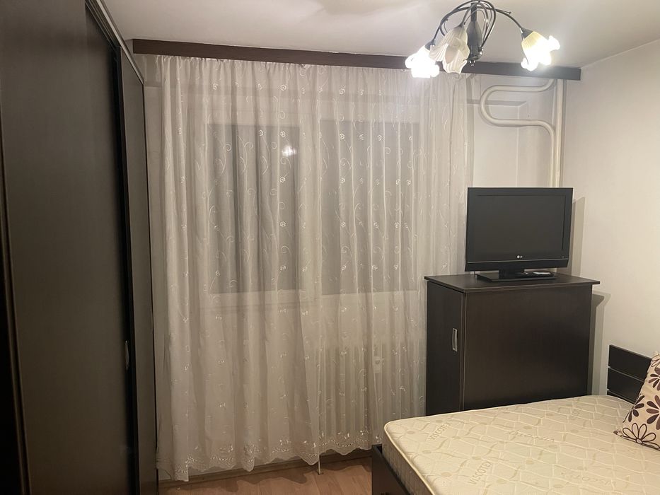 Inchriez ap. 2 camere Drumul Taberei - Valea Argesului