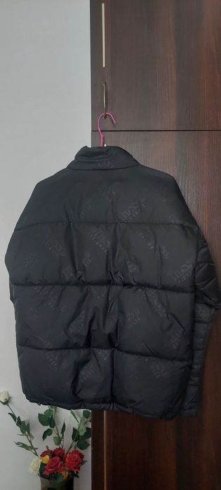 Geaca dama oversized Ellesse neagra cu buzunare și elastic