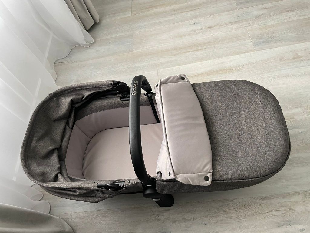 Vând cărucior cybex priam platinum 3in1