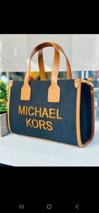 Michael kors , pe comanda