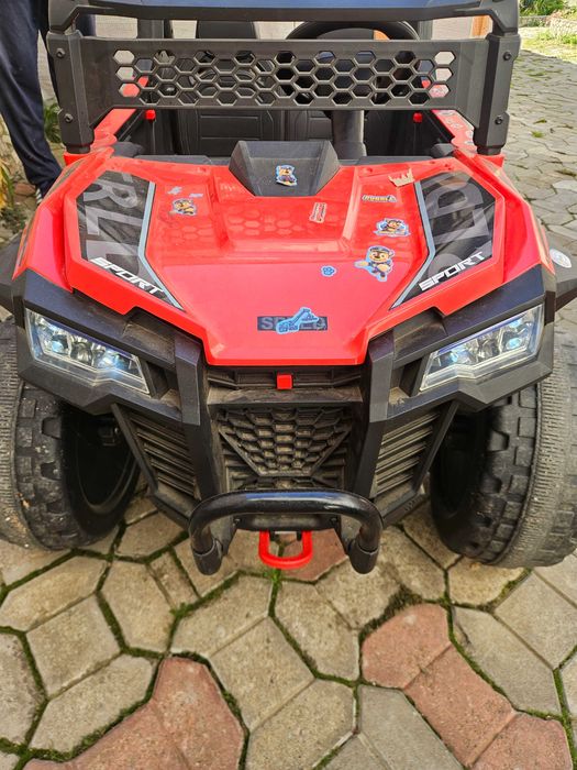 Vând masinuta electrica