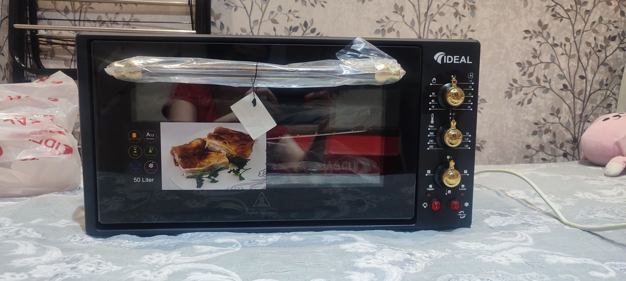 Продаётся новая в упаковке печь