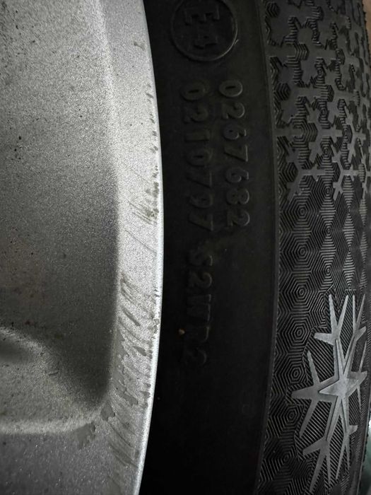 Anvelope iarnă Continental WinterContact TS860 – 195/60 R15 cu jante