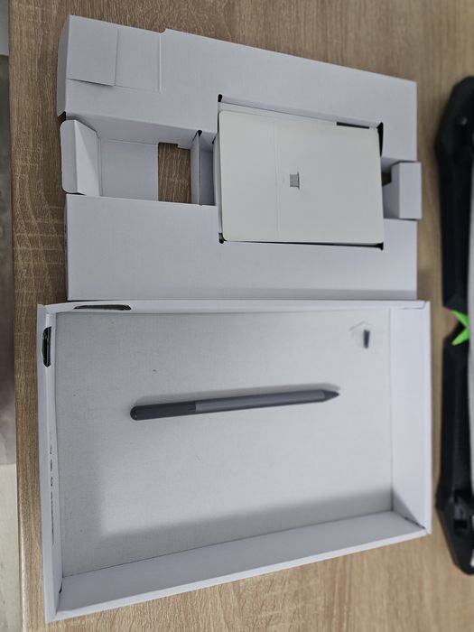 Tableta Lenovo M11 cu pen