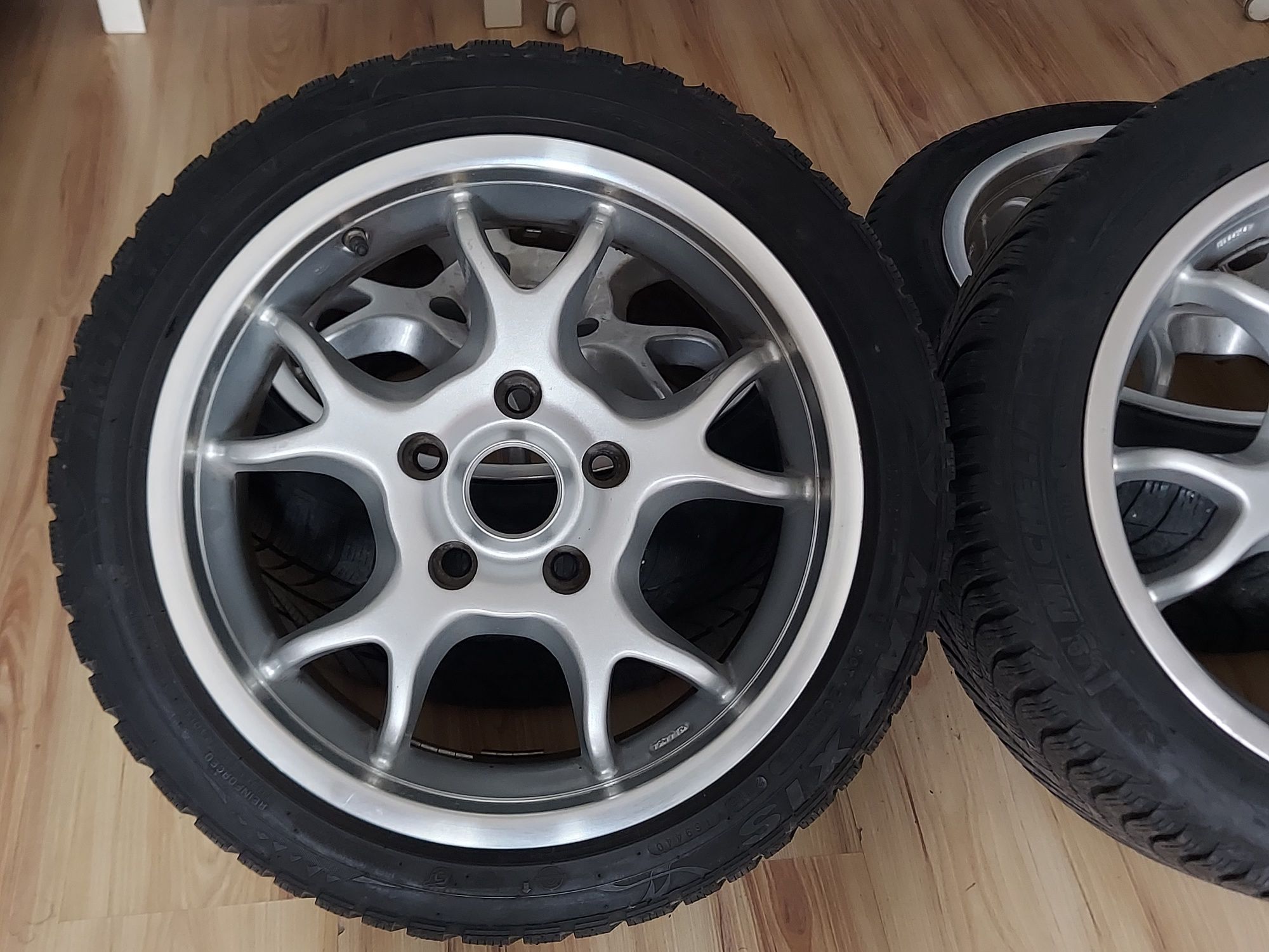 Set 4 jante aliaj 16” cu anvelope all-season – BMW E36 – 205 45 R16