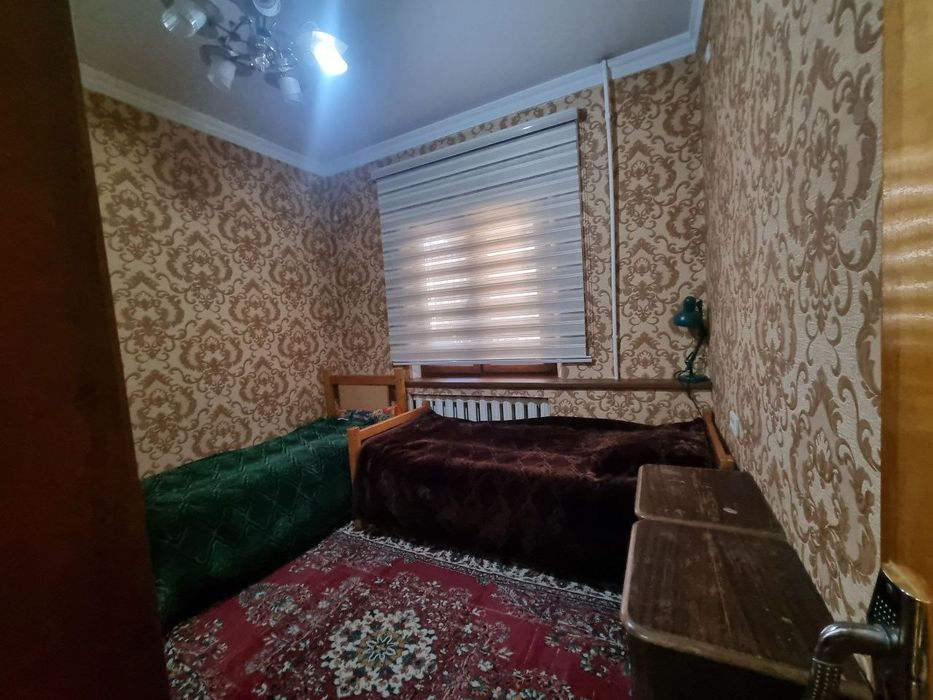 Продается 3х комнатная на Юнусабад 19