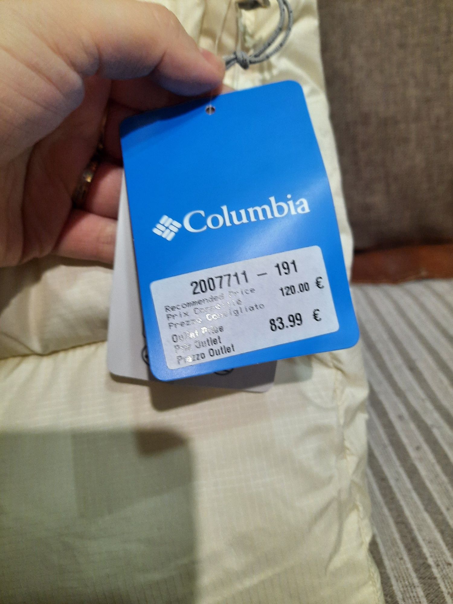 Vesta Columbia noua