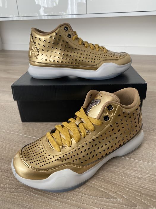 Nike Kobe X Mid EXT LIQUID/Metallic GOLD номер 43