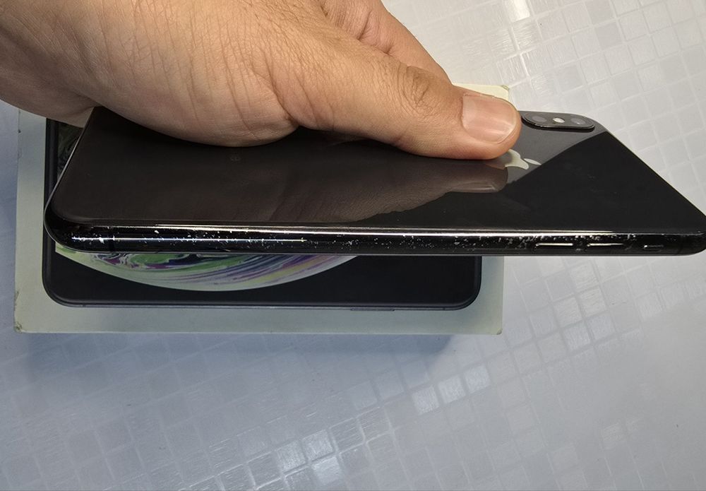 iPhone Xs max 256gb karobka dok