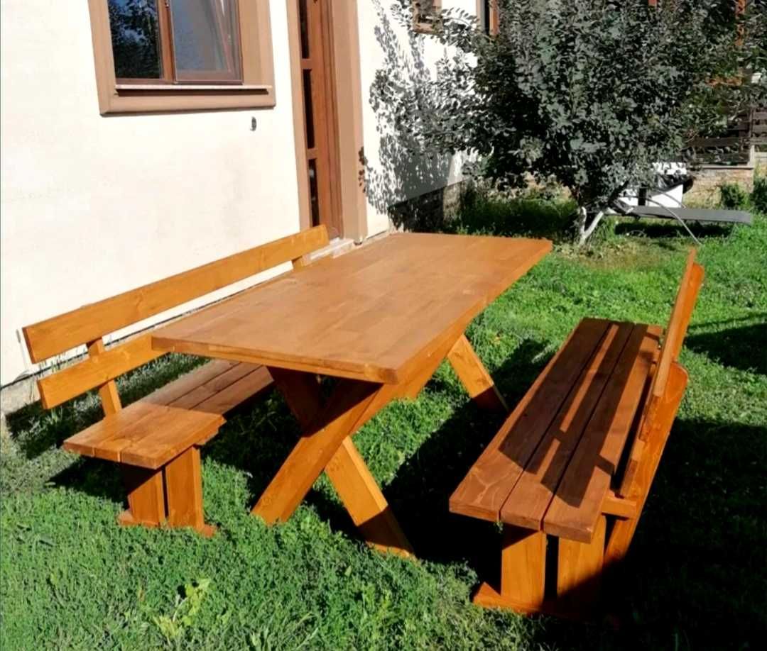 Set mobilier gradina, masa si 2 banci lemn masiv, 2m  / 2.5 m