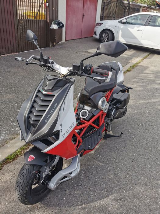 Scuter Italjet dragster 200