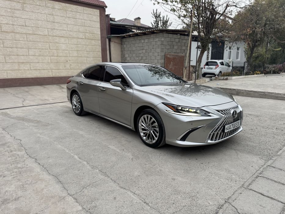 LEXUS ES 300  гибрид