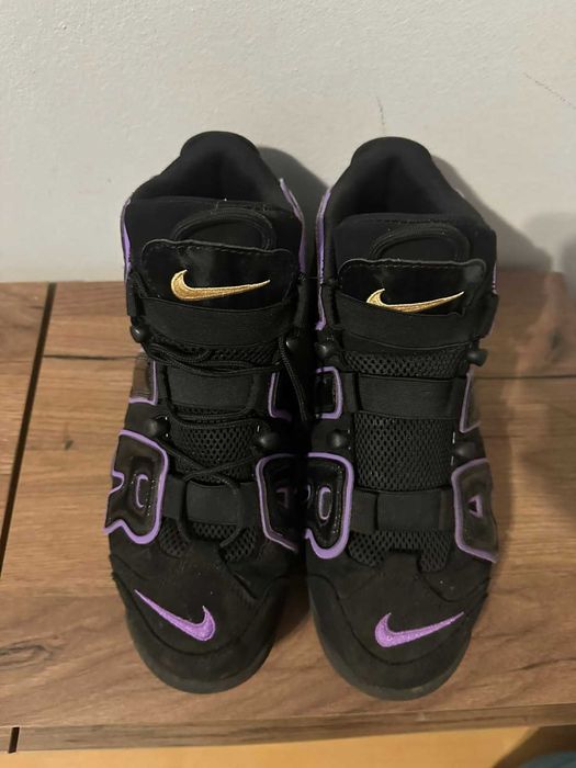 обувки nike uptempo 96