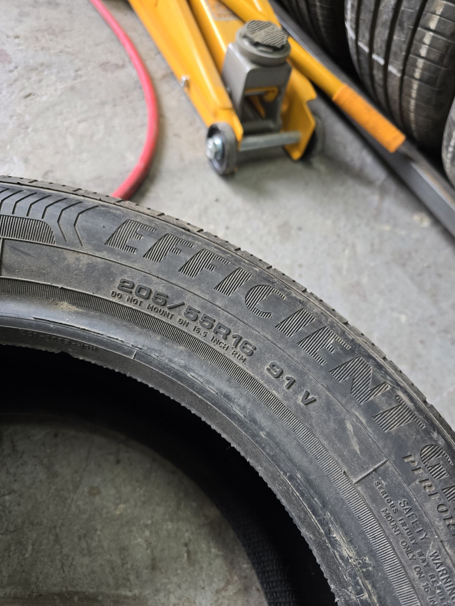 2x Anvelope 205/55/16 VARA GOODYEAR Stare impecabila