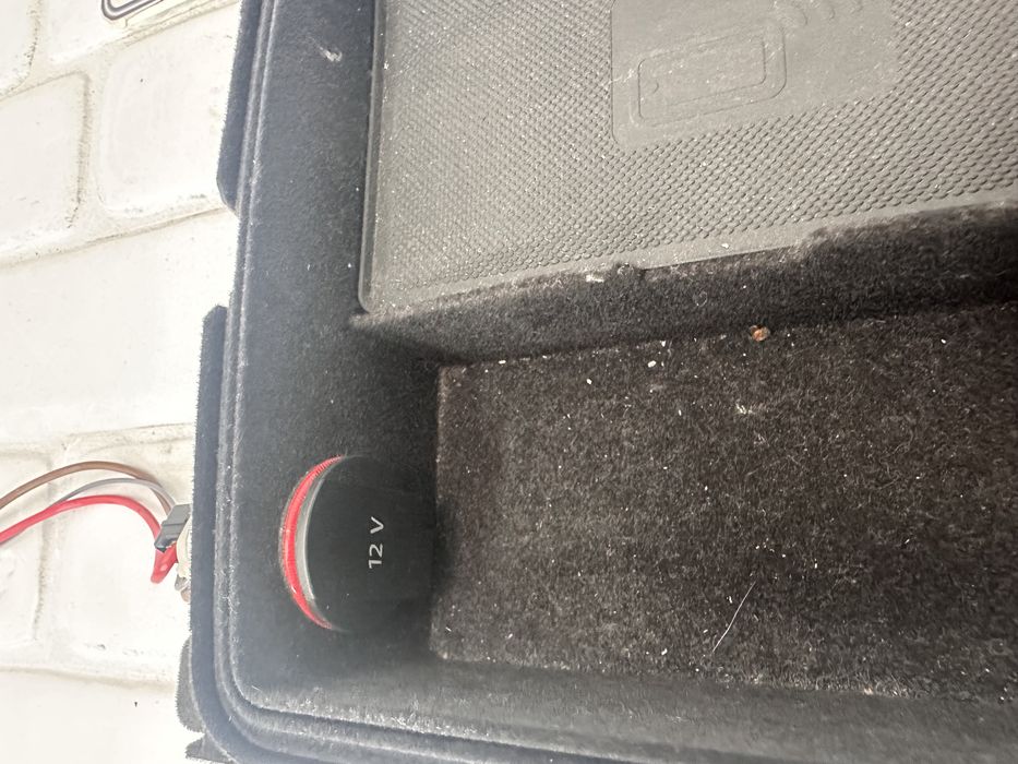 Антенен усилвател USB AUX AUDI A6 A7 4G 4G0035502