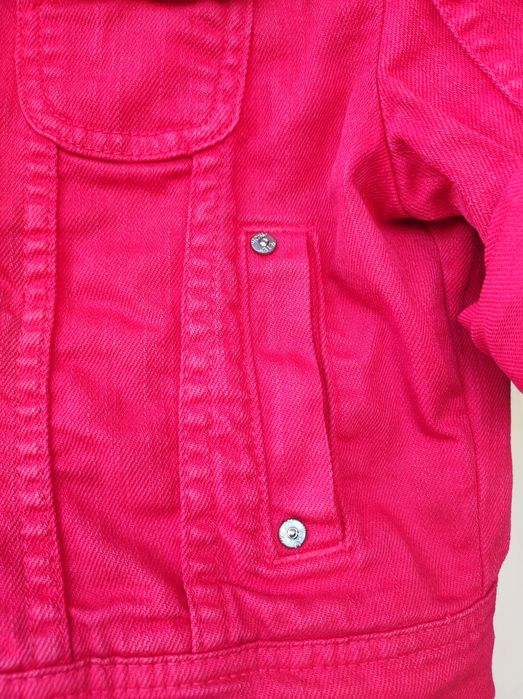 Geaca scurta de blugi rosie