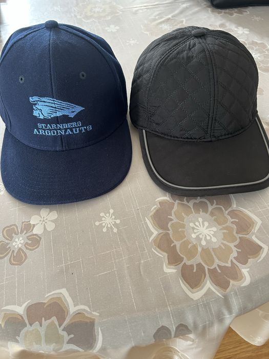 Кепка- бейсболки 58-59 размер, новые, черного и темно- синего цвета.