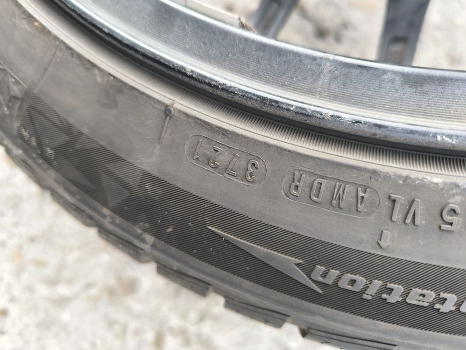 18 цола джанти с гуми за Tesla 3 Тесла