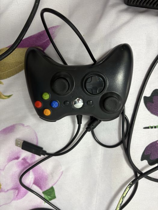 Xbox 360 slim perfect functional