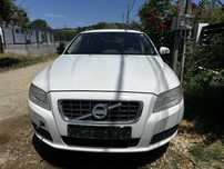 Vand Volvo V70 2.4d 2012 - motor defect