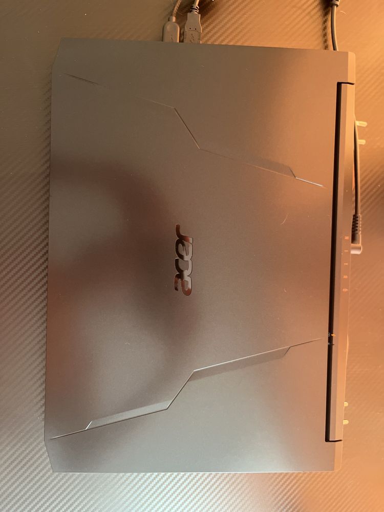 Продава се лаптоп acer nitro 5 i5-11400 rtx3050