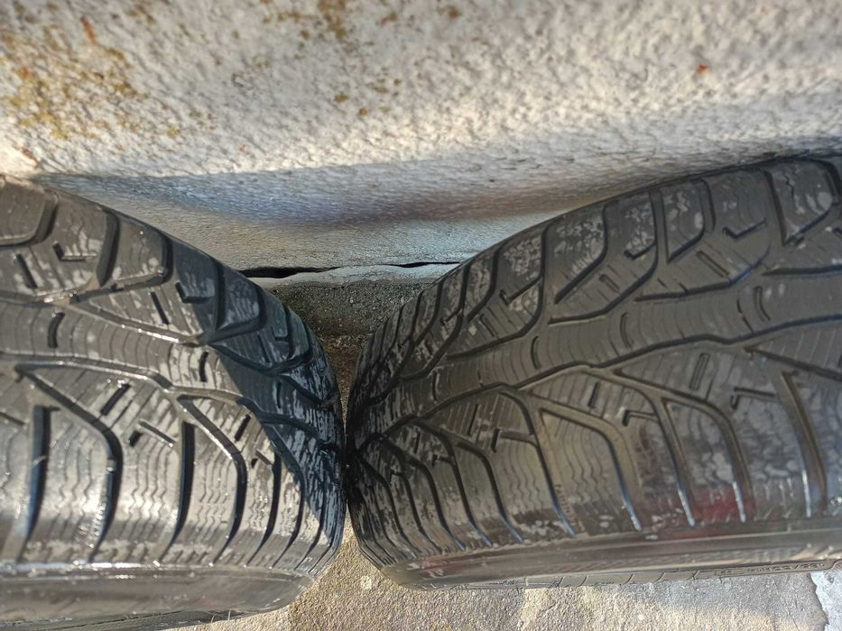 Зимни гуми -2 броя.185/60/14 -40 лв брой