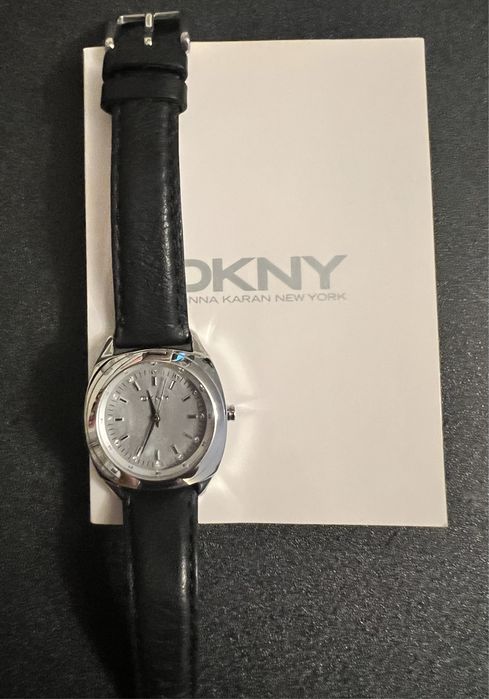 Ceas dama DKNY negru elegant NOU